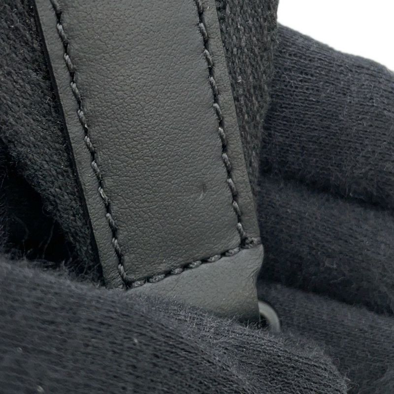 ルイヴィトン ショルダーバッグ グレインカーフレザー アルファ・ウェアラブル ウォレット M59161 LOUIS VUITTON 黒 ブラック