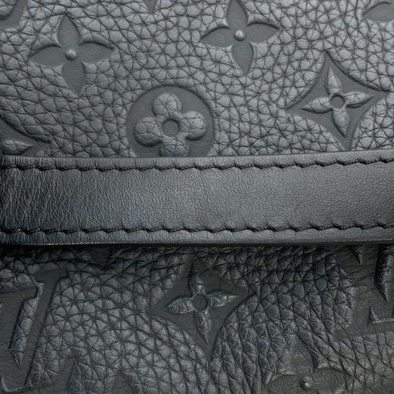 ルイヴィトン 長財布 モノグラム・トリヨン スティーマー・ウェアラブル ウォレット M81746 ショルダーバッグ 黒 ブラック