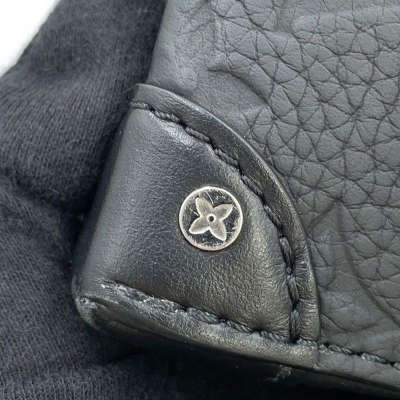 ルイヴィトン 長財布 モノグラム・トリヨン スティーマー・ウェアラブル ウォレット M81746 ショルダーバッグ 黒 ブラック