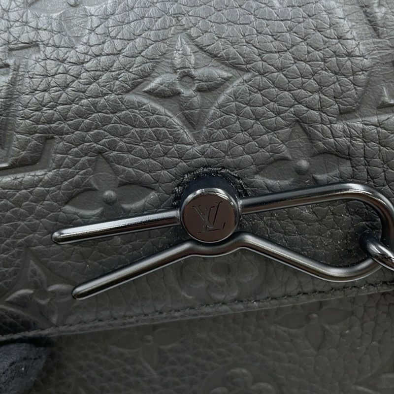 ルイヴィトン 長財布 モノグラム・トリヨン スティーマー・ウェアラブル ウォレット M81746 ショルダーバッグ 黒 ブラック