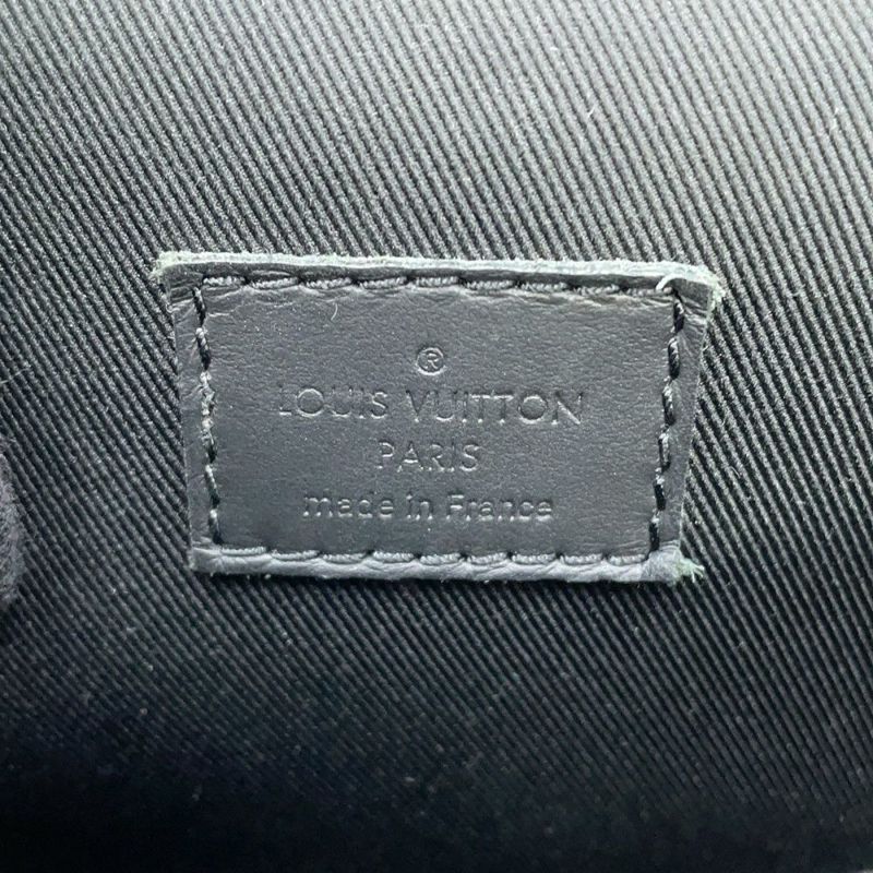 ルイヴィトン 長財布 モノグラム・トリヨン スティーマー・ウェアラブル ウォレット M81746 ショルダーバッグ 黒 ブラック