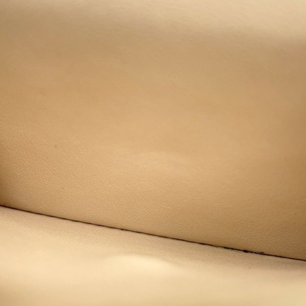 セリーヌ 三つ折り財布 スモール トリフォールドウォレット レザー 10B573 CELINE