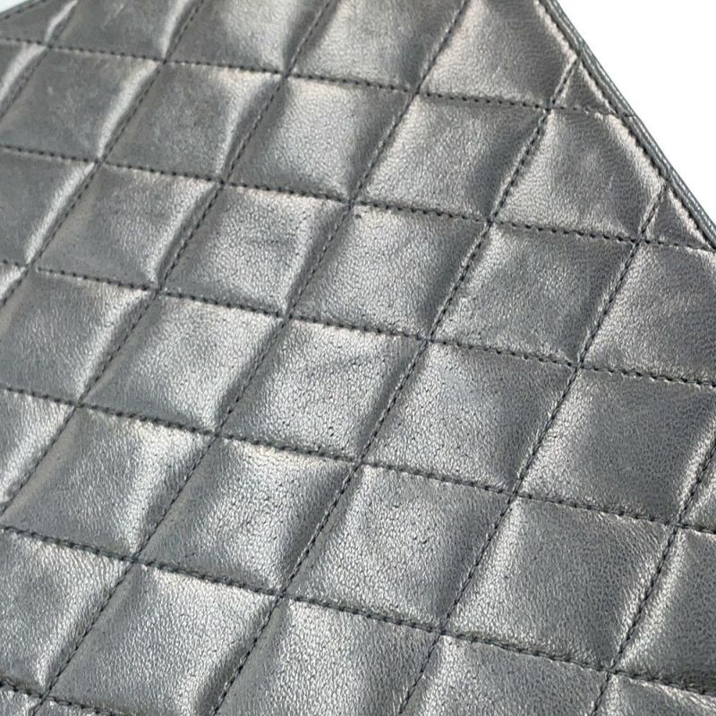 シャネル チェーンショルダーバッグ マトラッセ ココマーク プッシュロック ラムスキン A03570 CHANEL 黒