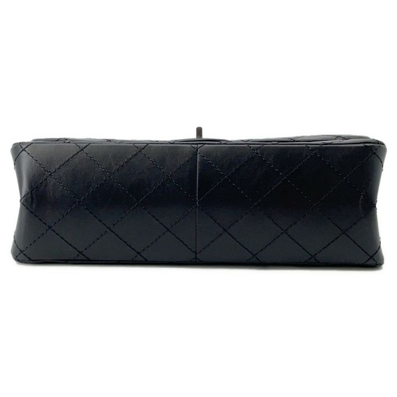 シャネル チェーンショルダーバッグ マトラッセ 2.55 ダブルフラップ エイジドカーフレザー A37590 CHANEL 黒