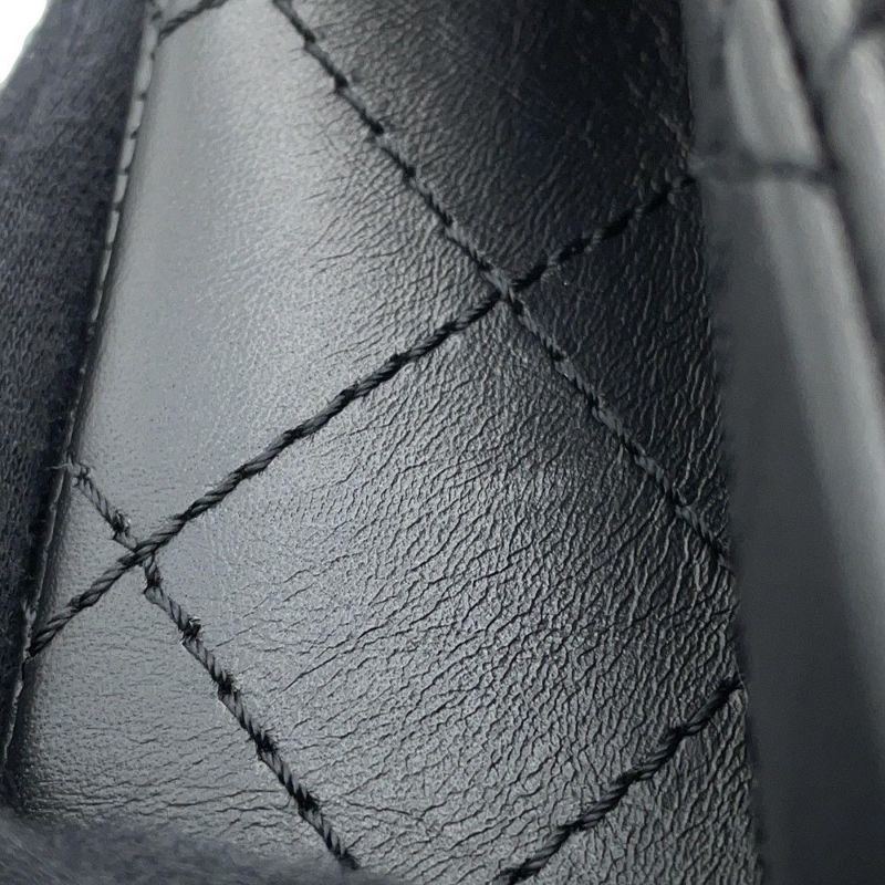 シャネル チェーンショルダーバッグ マトラッセ 2.55 ダブルフラップ エイジドカーフレザー A37590 CHANEL 黒