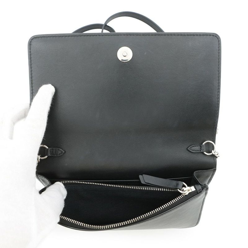 ジミーチュウ チェーンウォレット スター レザー JIMMY CHOO 黒 財布 星