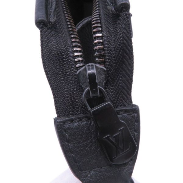 ルイヴィトン ショルダーバッグ モノグラム・シャドウ ガストン・ウェアラブル ウォレット M81115 メンズ 黒 ブラック