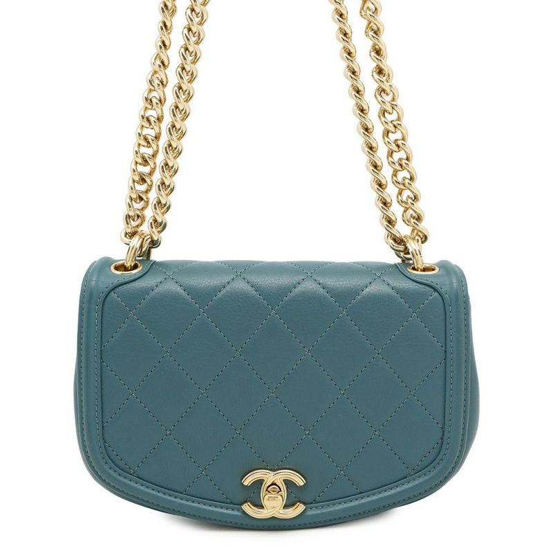 シャネル チェーンショルダーバッグ マトラッセ ココマーク レザー CHANEL