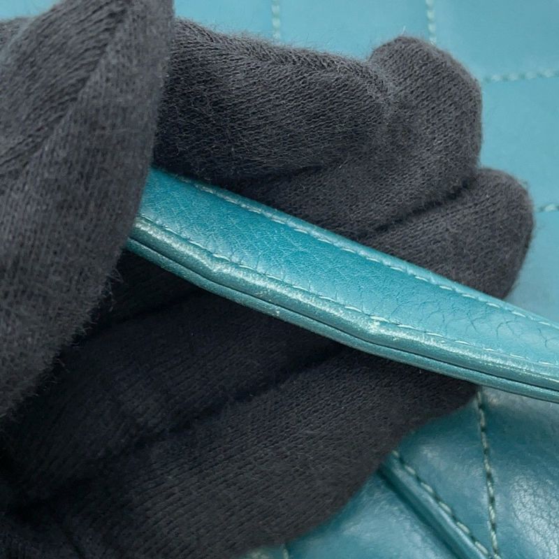 シャネル チェーンショルダーバッグ マトラッセ ココマーク レザー CHANEL