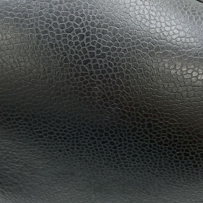 シャネル ショルダーバッグ トリプルココマーク キャビアスキン CHANEL 黒