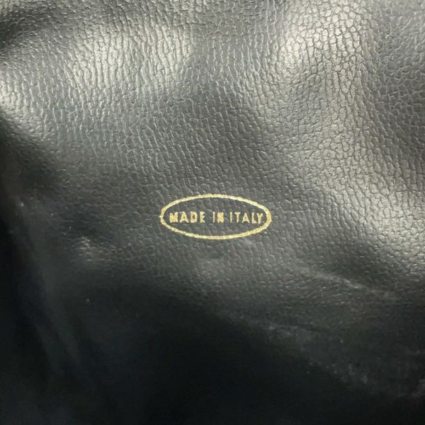 シャネル ショルダーバッグ トリプルココマーク キャビアスキン CHANEL 黒