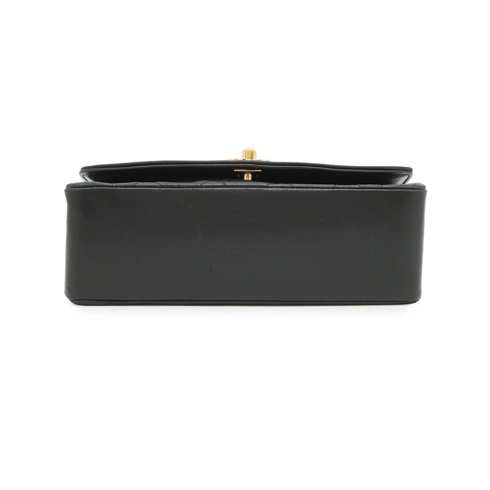 シャネル チェーンショルダーバッグ マトラッセ22 ココマーク ダイアナ シングルチェーン A01164 CHANEL 黒