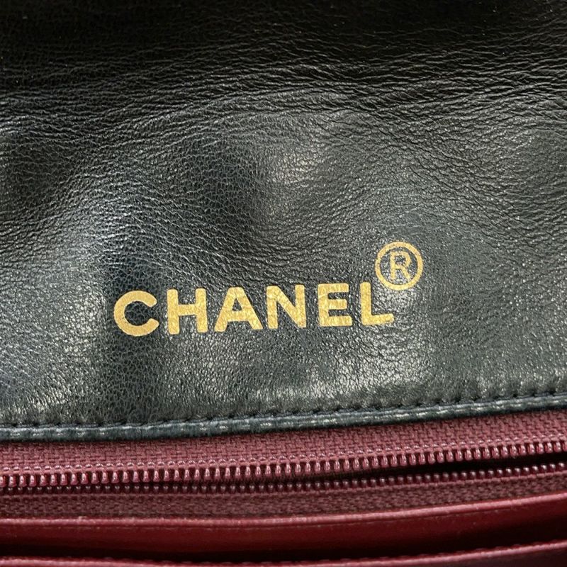 シャネル チェーンショルダーバッグ マトラッセ22 ココマーク ダイアナ シングルチェーン A01164 CHANEL 黒