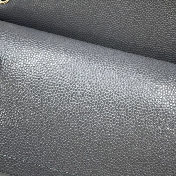 シャネル チェーンショルダーバッグ マトラッセ25 ココマーク キャビアスキン ダブルチェーン A01112 CHANEL