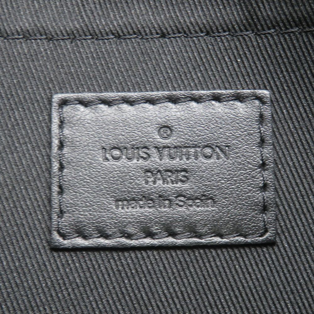 ルイヴィトン クラッチバッグ モノグラム・シャドウ ポシェット・トゥ・ゴー M81570 ブラック 黒