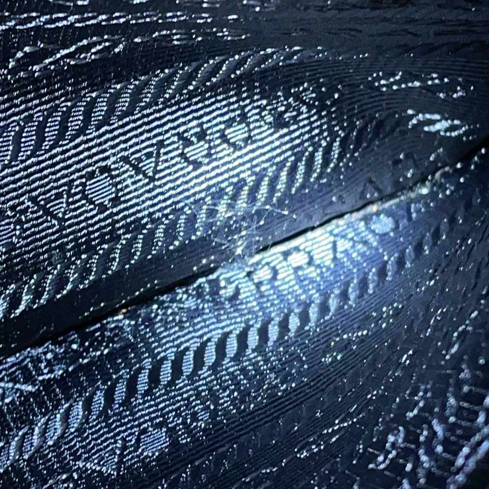 プラダ ショルダーバッグ スタッズ ナイロン レザー 1BD118 PRADA 斜め掛け 黒