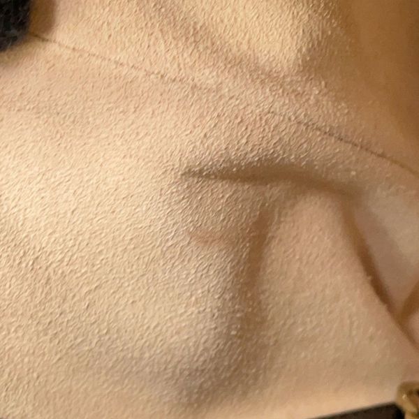 グッチ チェーンショルダーバッグ GGマーモント ミニバケットバッグ 573817 GUCCI キルティング 黒