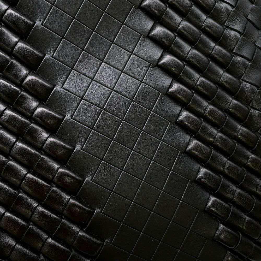 ボッテガヴェネタ ショルダーバッグ イントレチャート レザー BOTTEGA VENETA バッグ 黒