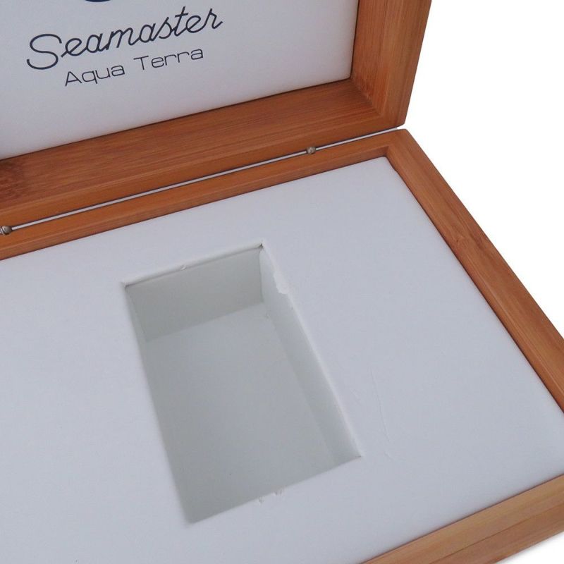 オメガ シーマスターアクアテラ 150M グッドプラネット 231.90.39.21.04.001 OMEGA 腕時計 白文字盤