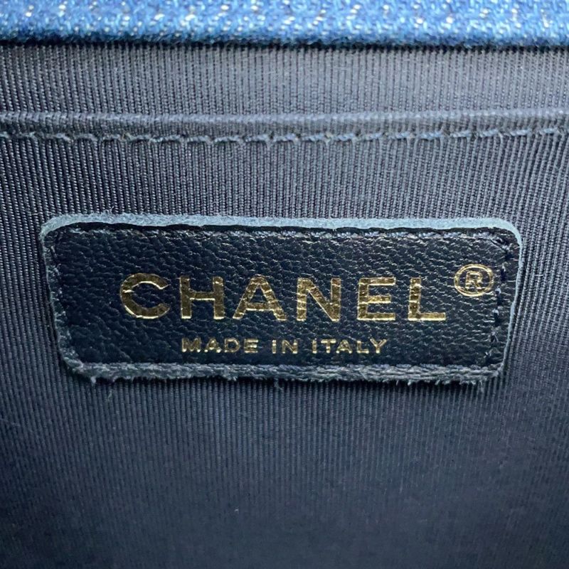 シャネル チェーンショルダーバッグ ココマーク ボーイシャネル パッチワーク デニム A92867 CHANEL BOY CHANEL