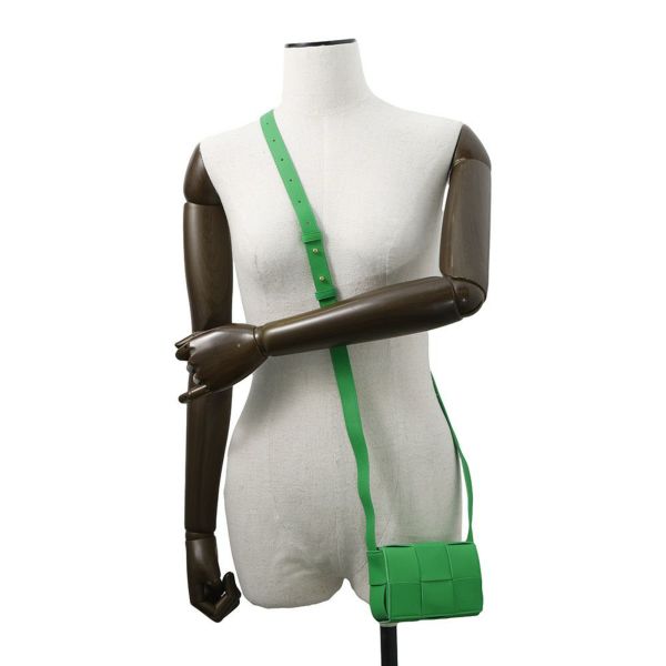 ボッテガヴェネタ ショルダーバッグ キャンディー カセット ラムスキン 666688 BOTTEGA VENETA グリーン