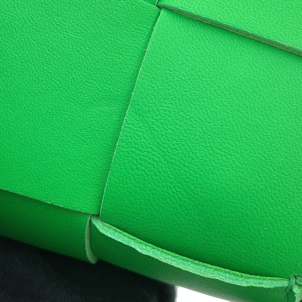ボッテガヴェネタ ショルダーバッグ キャンディー カセット ラムスキン 666688 BOTTEGA VENETA グリーン