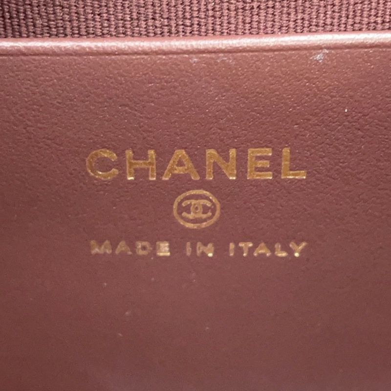 シャネル チェーンショルダーバッグ マトラッセ ココマーク タイムレスクラシックライン チェーンクラッチ キャビアスキン AP4423 黒