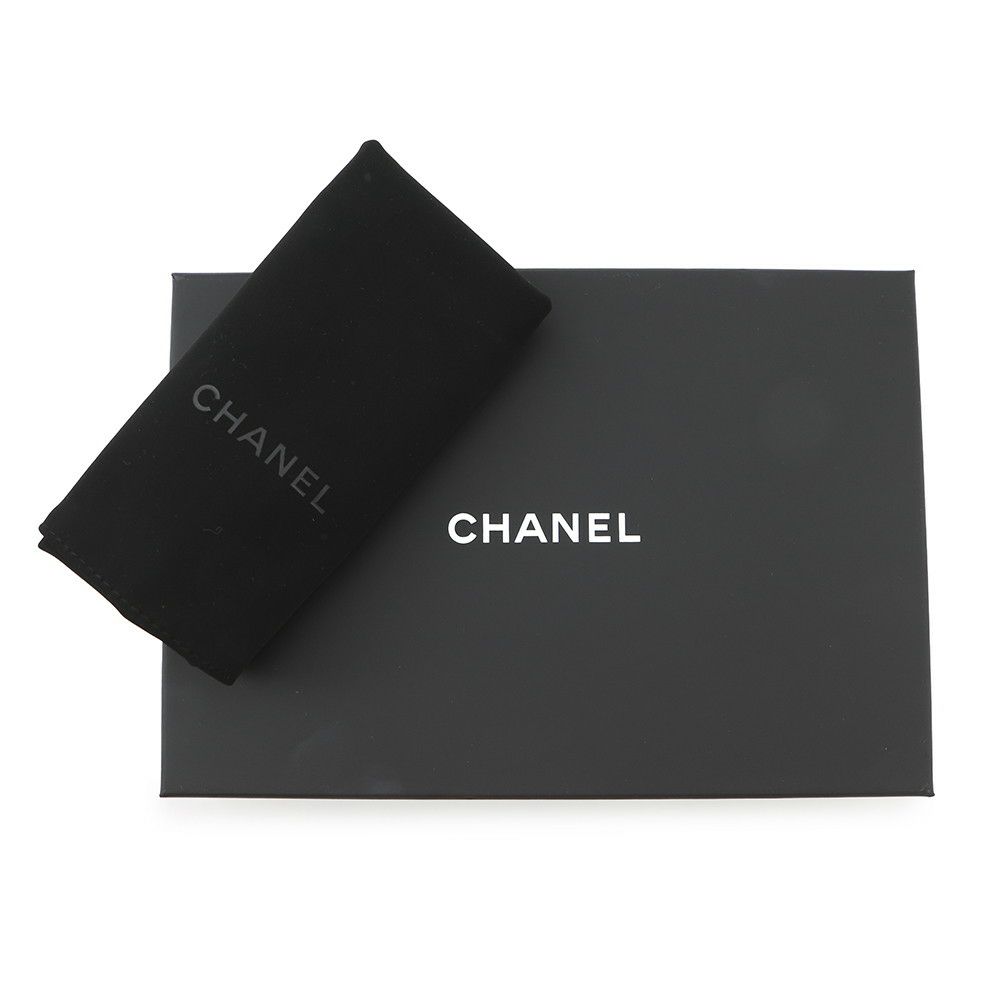 シャネル チェーンショルダーバッグ マトラッセ ココマーク タイムレスクラシックライン チェーンクラッチ キャビアスキン AP4423 黒