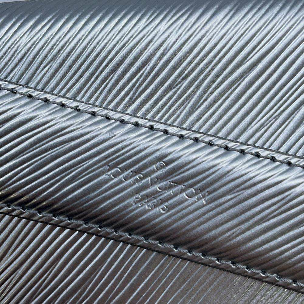 ルイヴィトン チェーンショルダーバッグ エピ ツイストPM M50323 LOUIS VUITTON バッグ