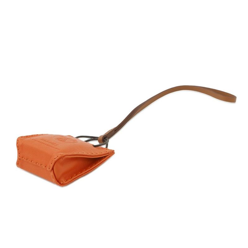 エルメス バッグチャーム ショッパー サックオランジュ フー/ゴールド ラムスキン Y刻印