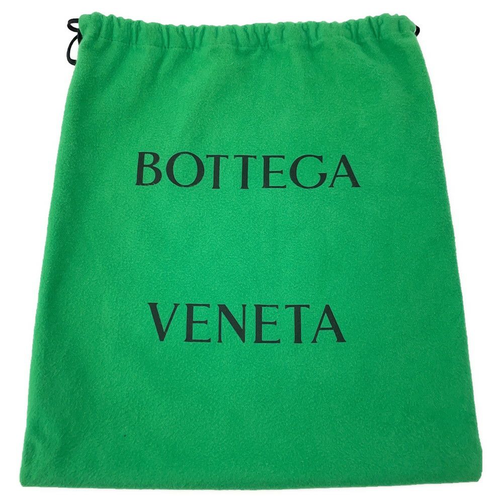 ボッテガヴェネタ ショルダーバッグ パデッド カセット マキシイントレチャート 591970 BOTTEGA VENETA 黒