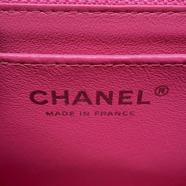 シャネル チェーンショルダーバッグ ココマーク マトラッセ ラムスキン A69900 CHANEL ミニ フラップ バッグ