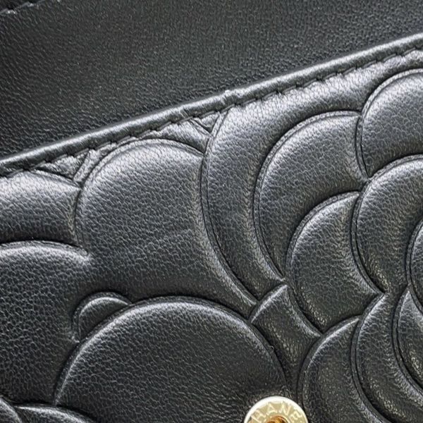 シャネル チェーンウォレット カメリア ココマーク ラムスキン A47421 CHANEL 財布 黒