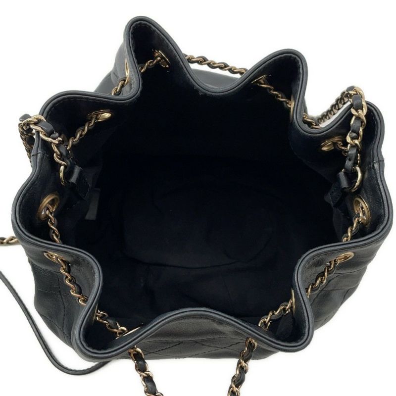 シャネル チェーンショルダーバッグ ココマーク マトラッセ 巾着 ラムスキン AS1439 CHANEL 黒