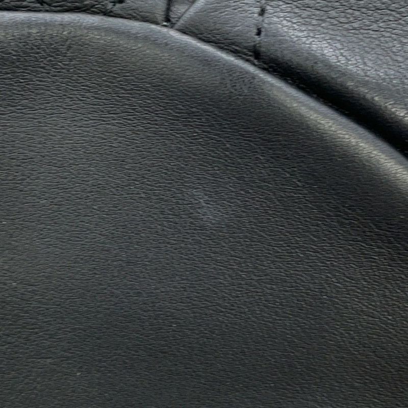 シャネル チェーンショルダーバッグ ココマーク マトラッセ 巾着 ラムスキン AS1439 CHANEL 黒