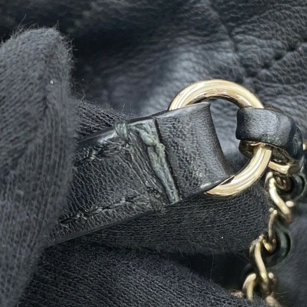 シャネル チェーンショルダーバッグ ココマーク マトラッセ 巾着 ラムスキン AS1439 CHANEL 黒