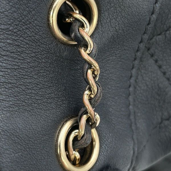 シャネル チェーンショルダーバッグ ココマーク マトラッセ 巾着 ラムスキン AS1439 CHANEL 黒