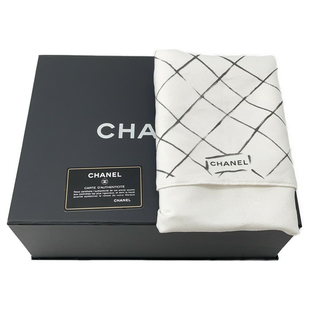 シャネル チェーンショルダーバッグ マトラッセ25 ココマーク ダブルチェーン キャビアスキン A01112 CHANEL 白