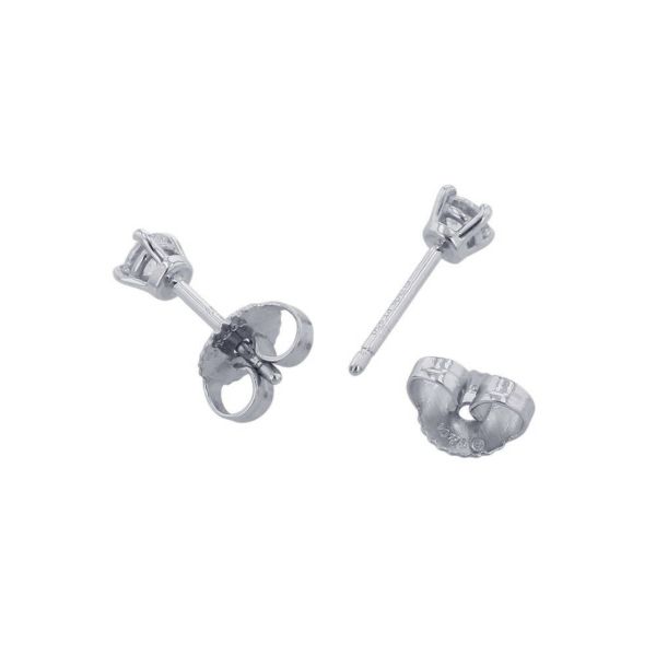 ティファニー ピアス ソリティア ダイヤモンド スタッド ピアス