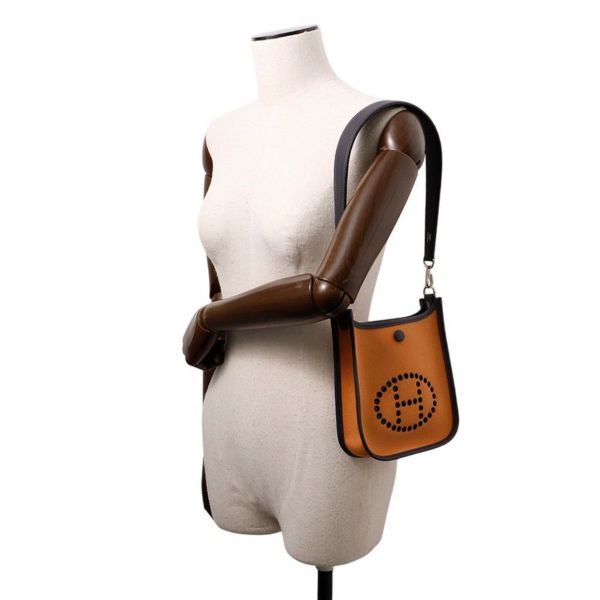 エルメス ワンショルダー ネオ エブリンTPM デューン/カシス/キャバン/シルバー金具 トワルオフィシェ/スイフト W刻印