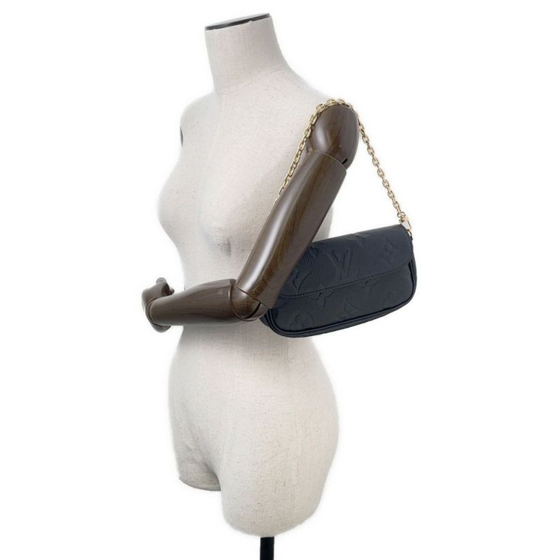 ルイヴィトン チェーンウォレット モノグラム・アンプラント ウォレット オン チェーン・アイビー M82154 2way 黒 ブラック