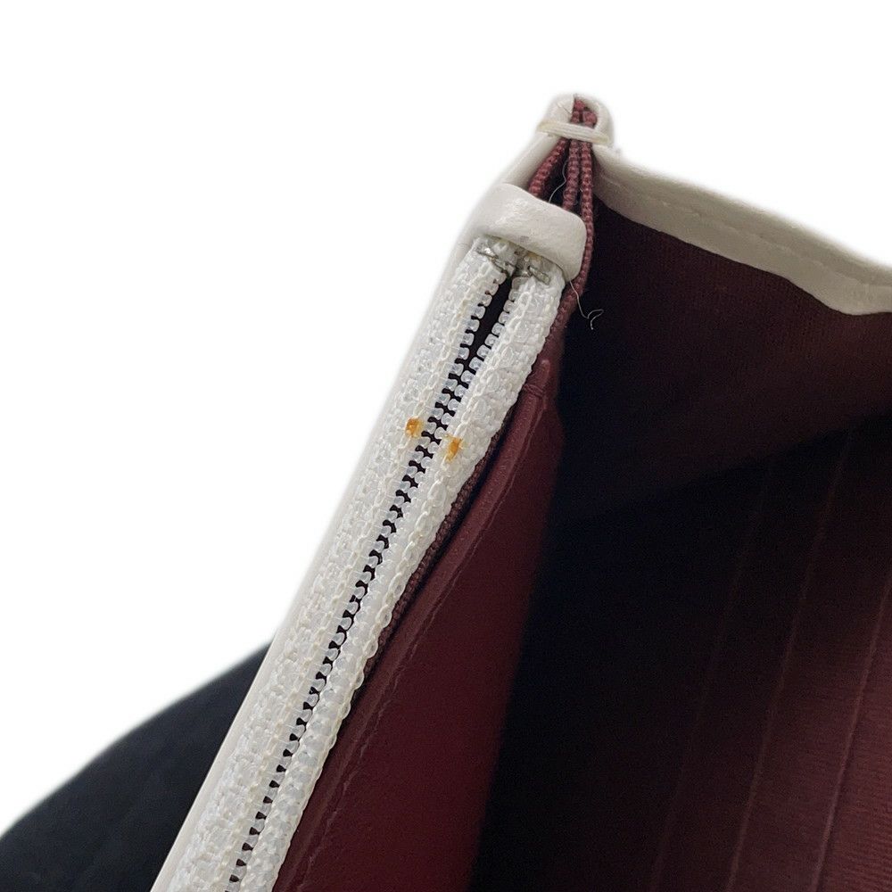 シャネル チェーンウォレット マトラッセ ココマーク ラムスキン AP2289 CHANEL ショルダーバッグ 財布 白