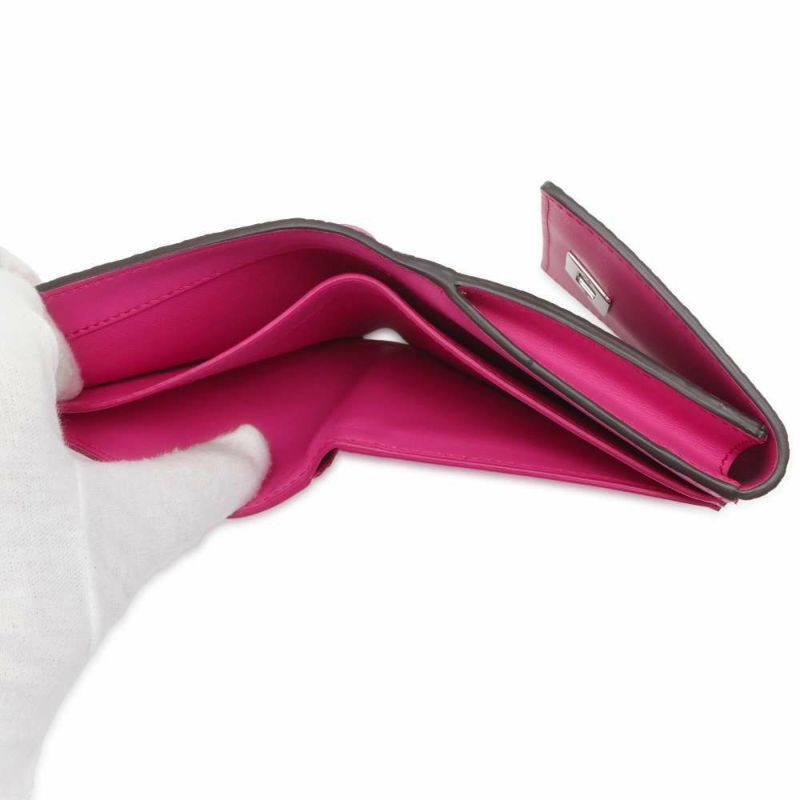 フェンディ 二つ折り財布 ピーカブー セレリア コンパクトウォレット レザー 8M0438 FENDI 財布