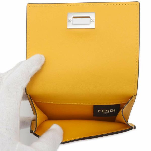 フェンディ 二つ折り財布 ピーカブー セレリア コンパクトウォレット レザー 8M0438 FENDI 財布