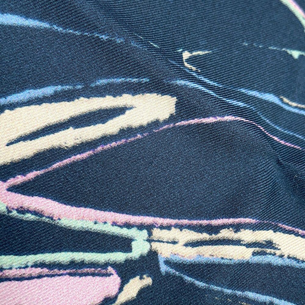 シャネル スカーフ 大判 リバーシブル ロゴ カメリア ココマーク シルク CHANEL 黒