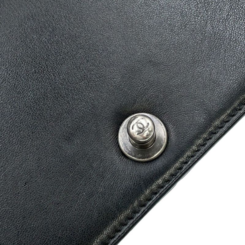 シャネル チェーンショルダーバッグ ココマーク ボーイシャネル キャビアスキン CHANEL BOY CHANEL 黒 セール品