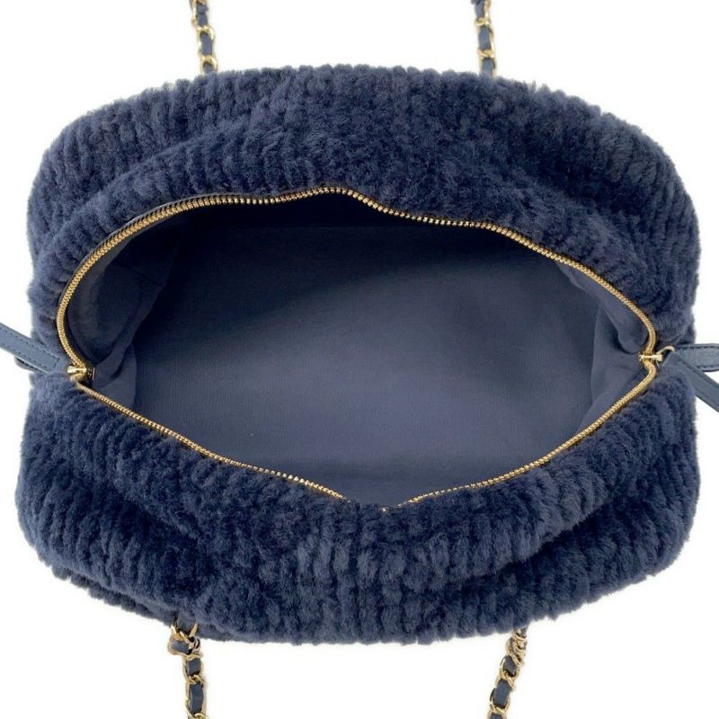 シャネル チェーンショルダーバッグ ココネージュ マトラッセ ココマーク ボーリングバッグ ラージ AS5059 CHANEL