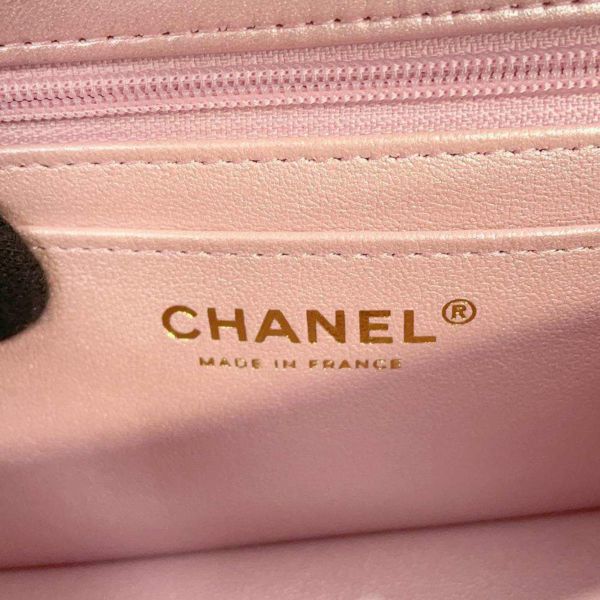 シャネル チェーンショルダーバッグ ココマーク マトラッセ ラムスキン A69900 CHANEL ミニ フラップ オーロラ