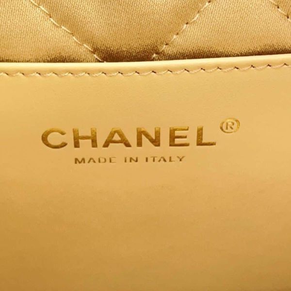 シャネル ハンドバッグ CHANEL 22 ミニ ココマーク シャイニーカーフレザー AS3980 2wayショルダーバッグ 白