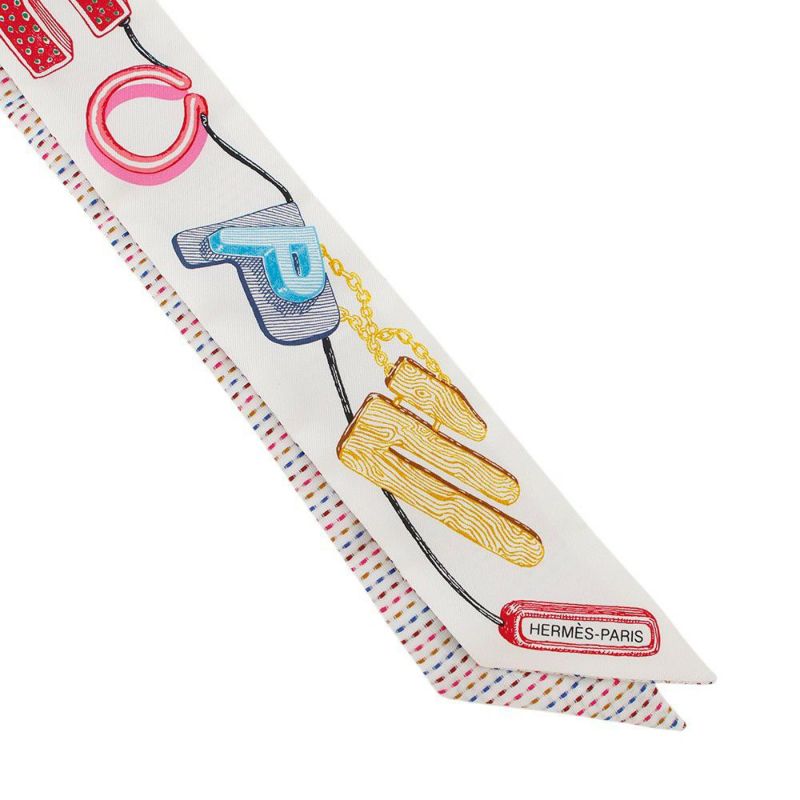 エルメス スカーフ ツイリー シュヴァロスコープ ネオン ポワンティエ 刺繍 シルク HERMES 2023春夏